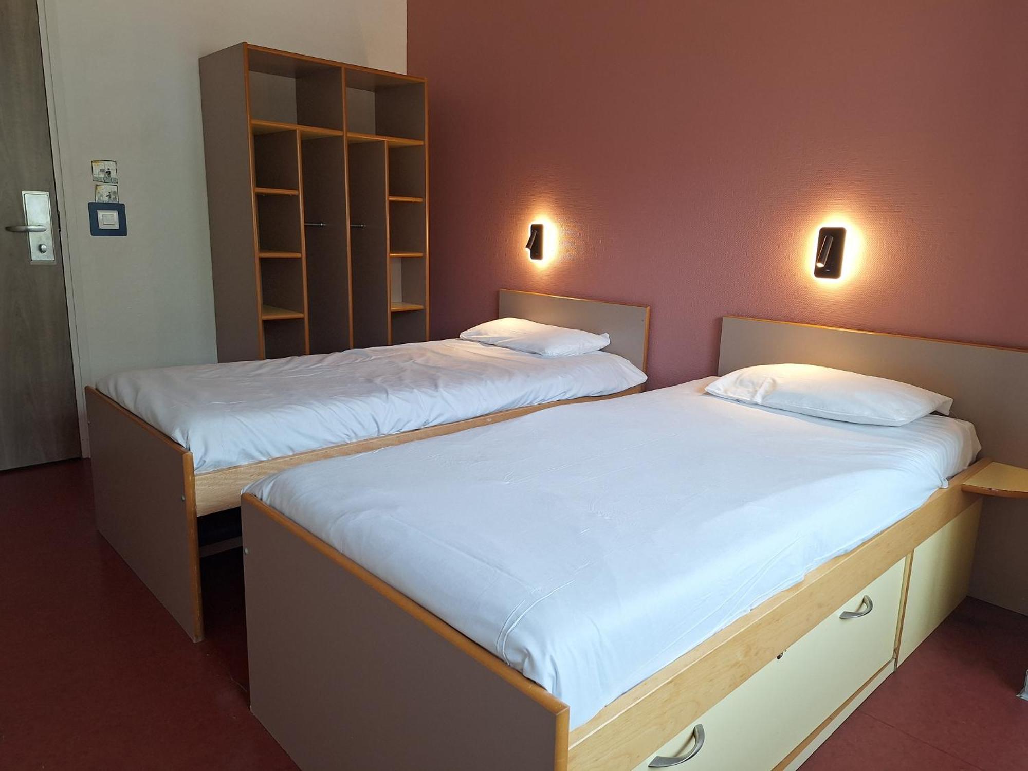 Auberge De Jeunesse Hi Rouen Bagian luar foto