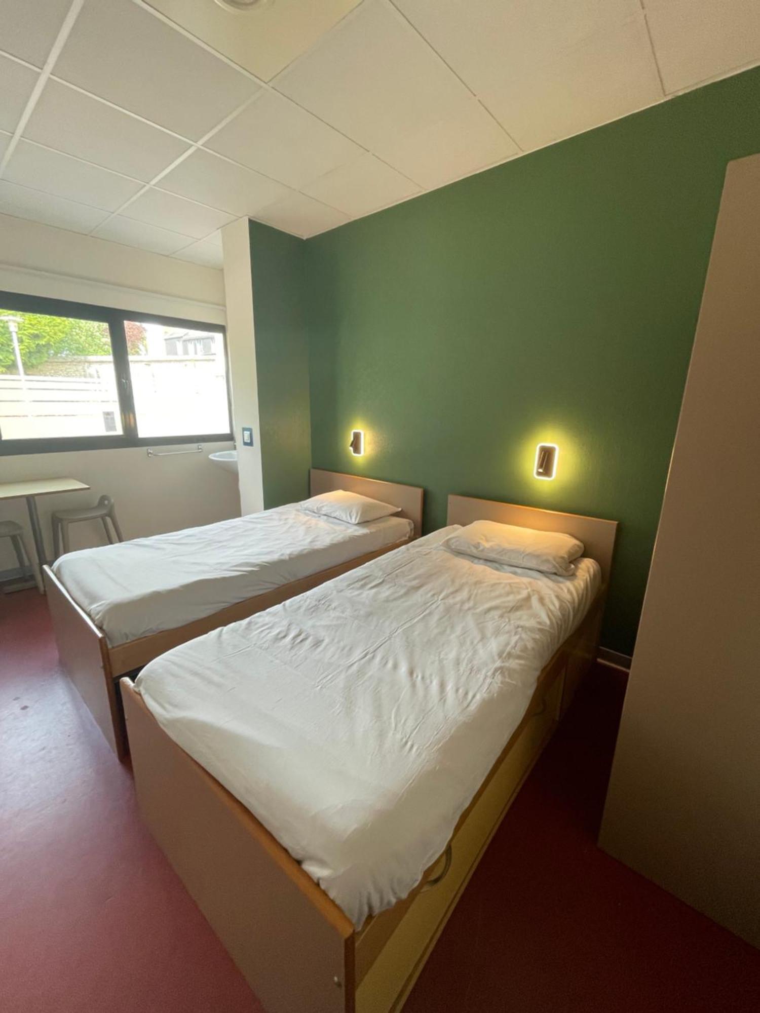 Auberge De Jeunesse Hi Rouen Bagian luar foto