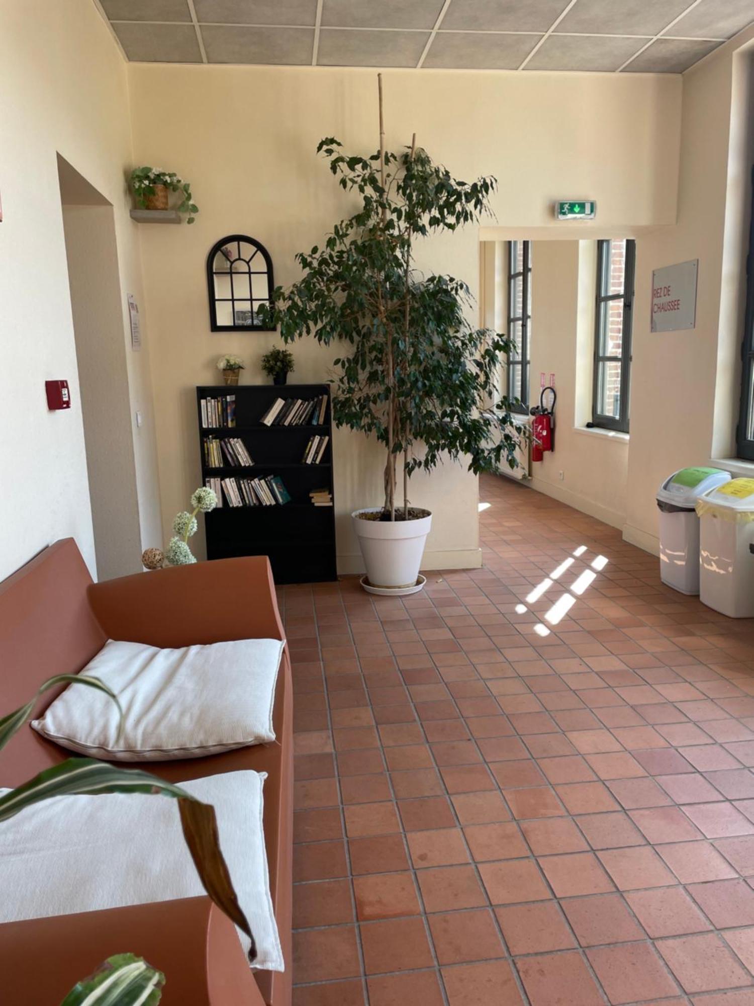 Auberge De Jeunesse Hi Rouen Bagian luar foto